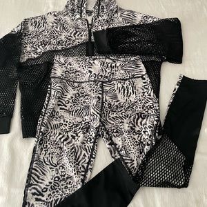 Hooded Jacket with high waisted fitness leggings